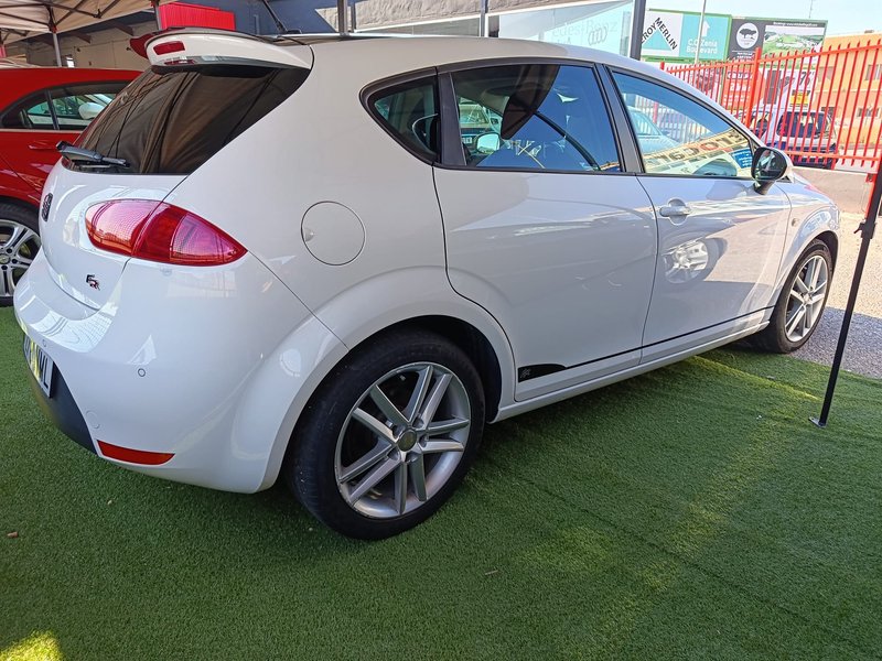 SEAT León 1.8 TSI FR 2011, foto 8