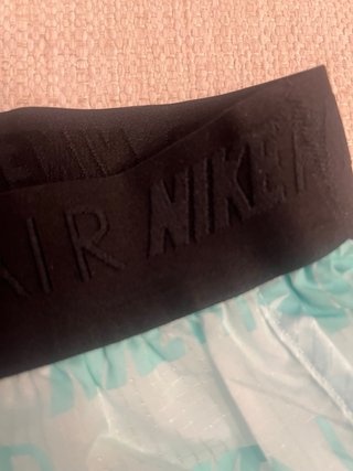 Pantalón corto running Nike Air mujer
