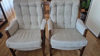 2 Butacas Grandes Tela y Madera.