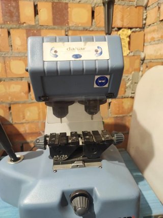 Máquina para hacer llaves Dakar