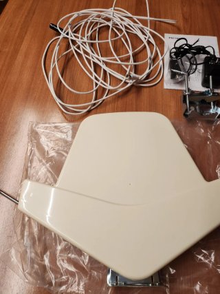 Antena Metronic para caravana/autocaravana