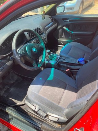BMW 318i con consumo de aceite