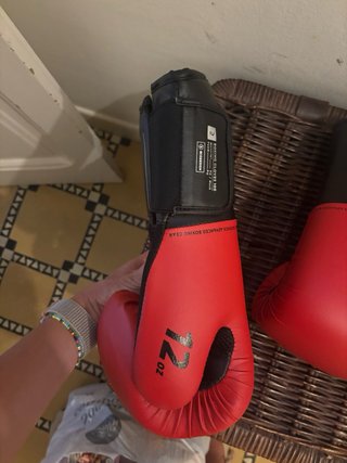 Guantes de boxeo Outshock 12 oz