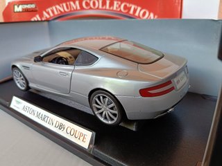 1/18 MODELLO ASTON MARTIN DB9 NO MEBETOYS BURAGO