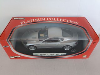 1/18 MODELLO ASTON MARTIN DB9 NO MEBETOYS BURAGO
