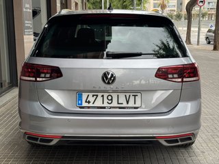Volkswagen Passat Variant 2.0TDI 150cv DSG7 R-LINE