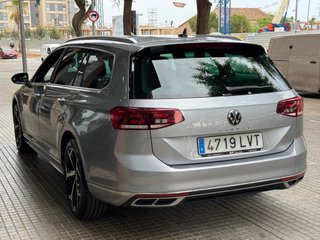 Volkswagen Passat Variant 2.0TDI 150cv DSG7 R-LINE