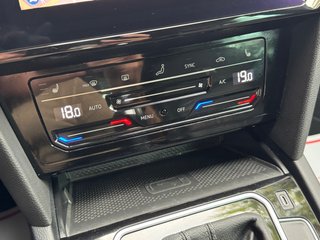 Volkswagen Passat Variant 2.0TDI 150cv DSG7 R-LINE