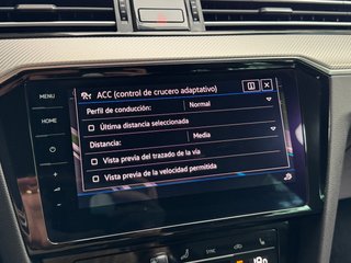 Volkswagen Passat Variant 2.0TDI 150cv DSG7 R-LINE