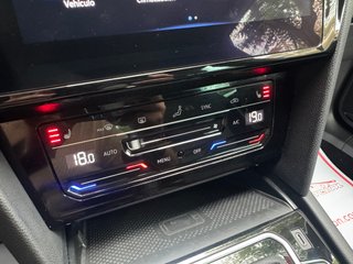 Volkswagen Passat Variant 2.0TDI 150cv DSG7 R-LINE