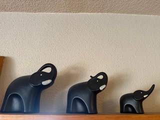 Conjunto 3 elefantes decorativos negros