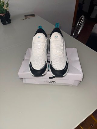 Nike Air Max 270 Blancas y Turquesa