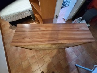 Mueble aparador madera y negro