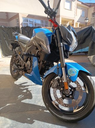 Zontes Z2 125 Naked Azul