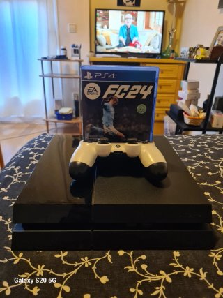 PS4 500GB CUH-1004A Negra