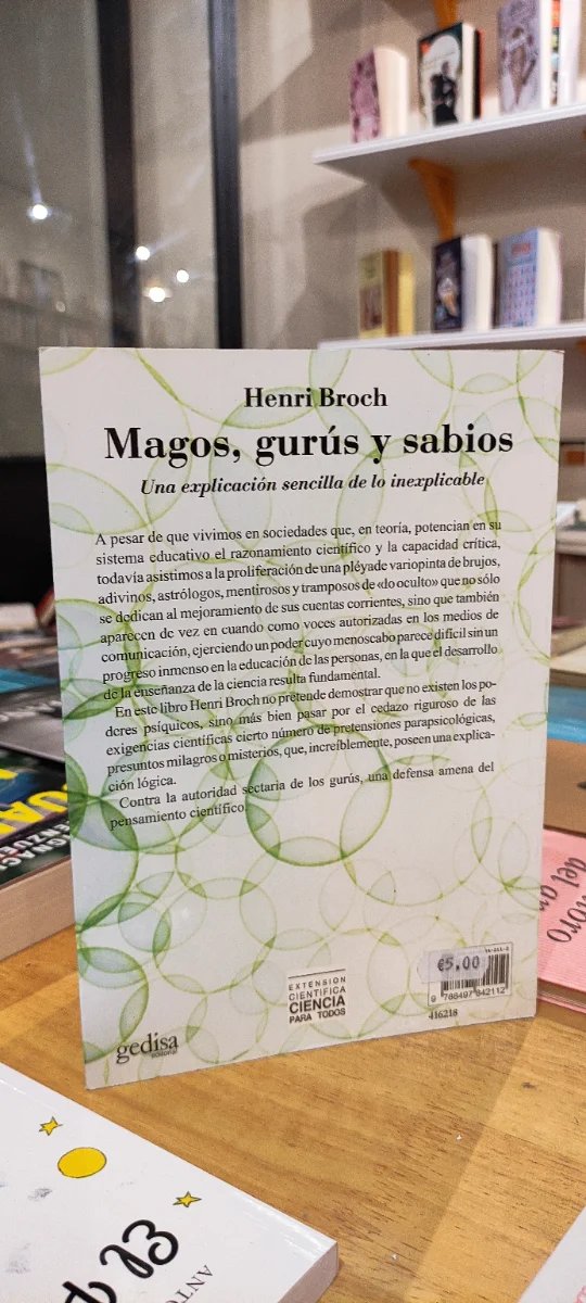 Magos, gurús y sabios - Henry Broch