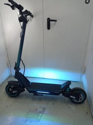 Patinete eléctrico y65