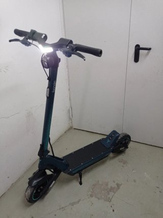 Patinete eléctrico y65