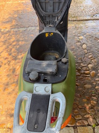 Vespa 49cc Verde