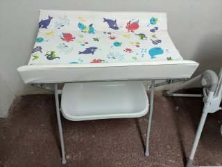 CAMBIADOR BEBÉ PLEGABLE PERFECTO ESTADO + REGALO