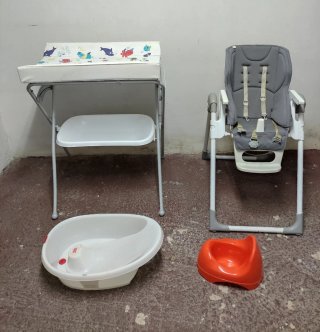 CAMBIADOR BEBÉ PLEGABLE PERFECTO ESTADO + REGALO
