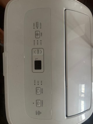 AC. Portátil Hisense Blanco Precio No negociable