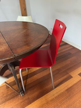 Mesa redonda madera y 4 sillas