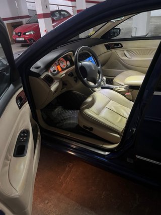 Peugeot 607 2007