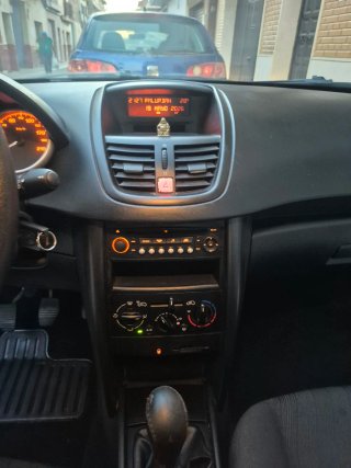 Peugeot 207 2007