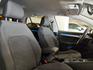 Volkswagen Golf 2024