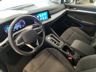 Volkswagen Golf 2024