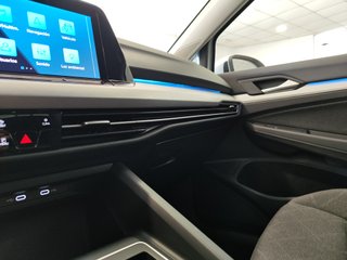 Volkswagen Golf 2024
