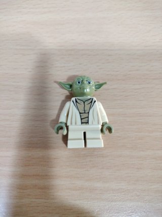LEGO mini figura de Yoda