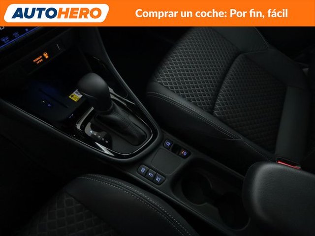 Toyota Yaris 1.5 Hybrid Style Plus