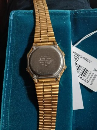 Reloj Casio Dorado Modelo A168WG-9EF