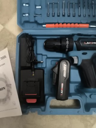 Taladro Inalámbrico con Accesorios