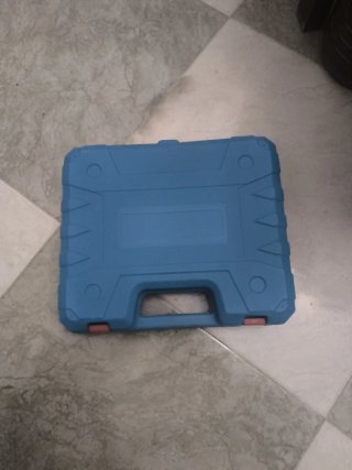 Taladro Inalámbrico con Accesorios