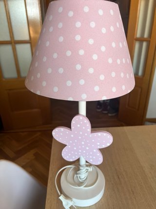 Lámpara infantil flor rosa lunares
