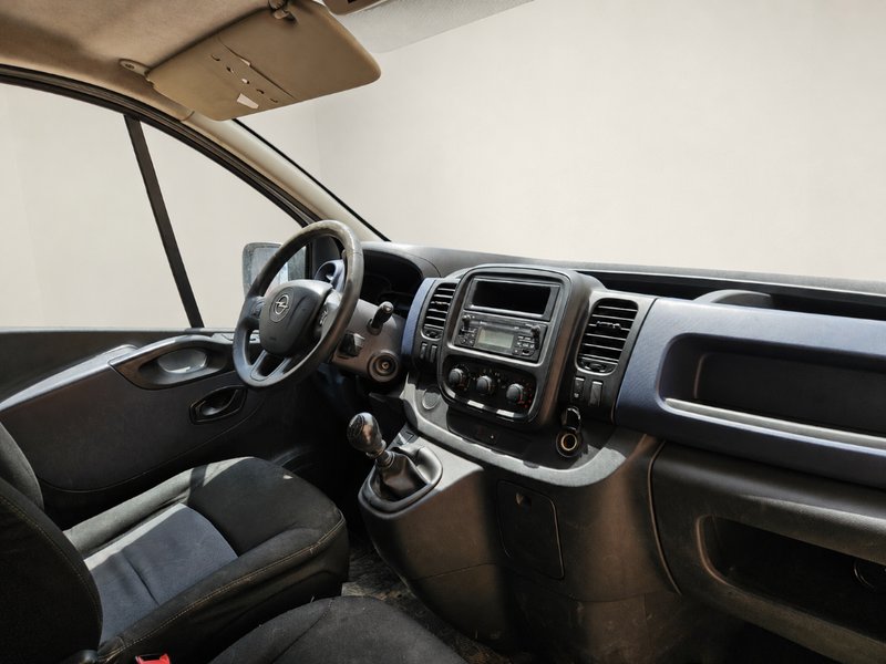 Opel Vivaro 2017, foto 5