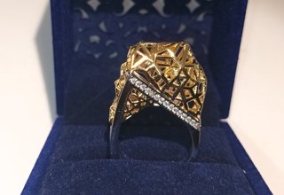 Anello geometrico placcato oro e argento