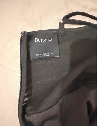 Vestido Negro Bershka