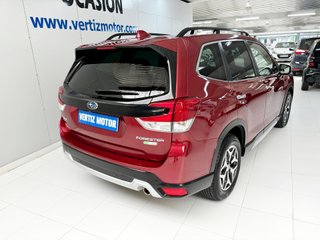 Subaru Forester 2.0i Hybrid CVT Executive Plus