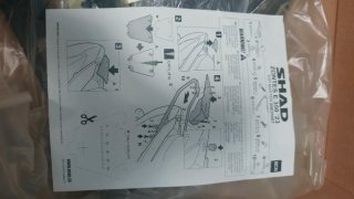 Fijación para maleta superior Zontes E350