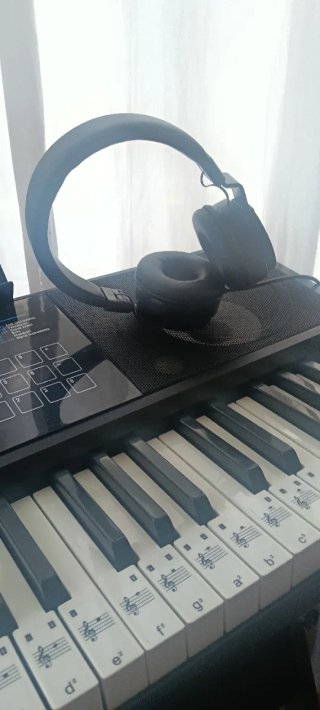 Piano RockJam con soporte  auriculares y banco