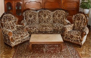 Sofás de madera maciza ,tresillo clásico estampado