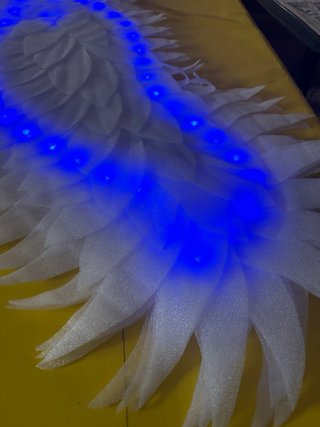 Disfraz Alas Blancas con Luces Unisex