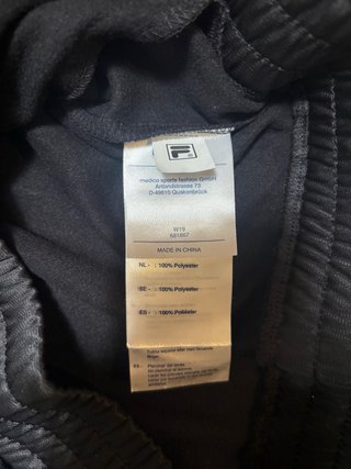 Chaqueta Fila Negra Original | Nueva con Etiquetas