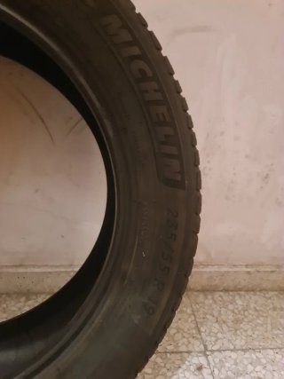 Neumáticos Michelin 235/55 R19 105H
