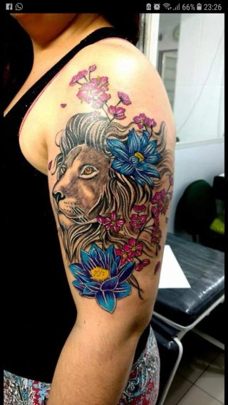 Tatuaje Valhalla Tattoo Studio 512