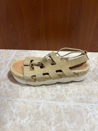 Sandalias romanas esparto beige
